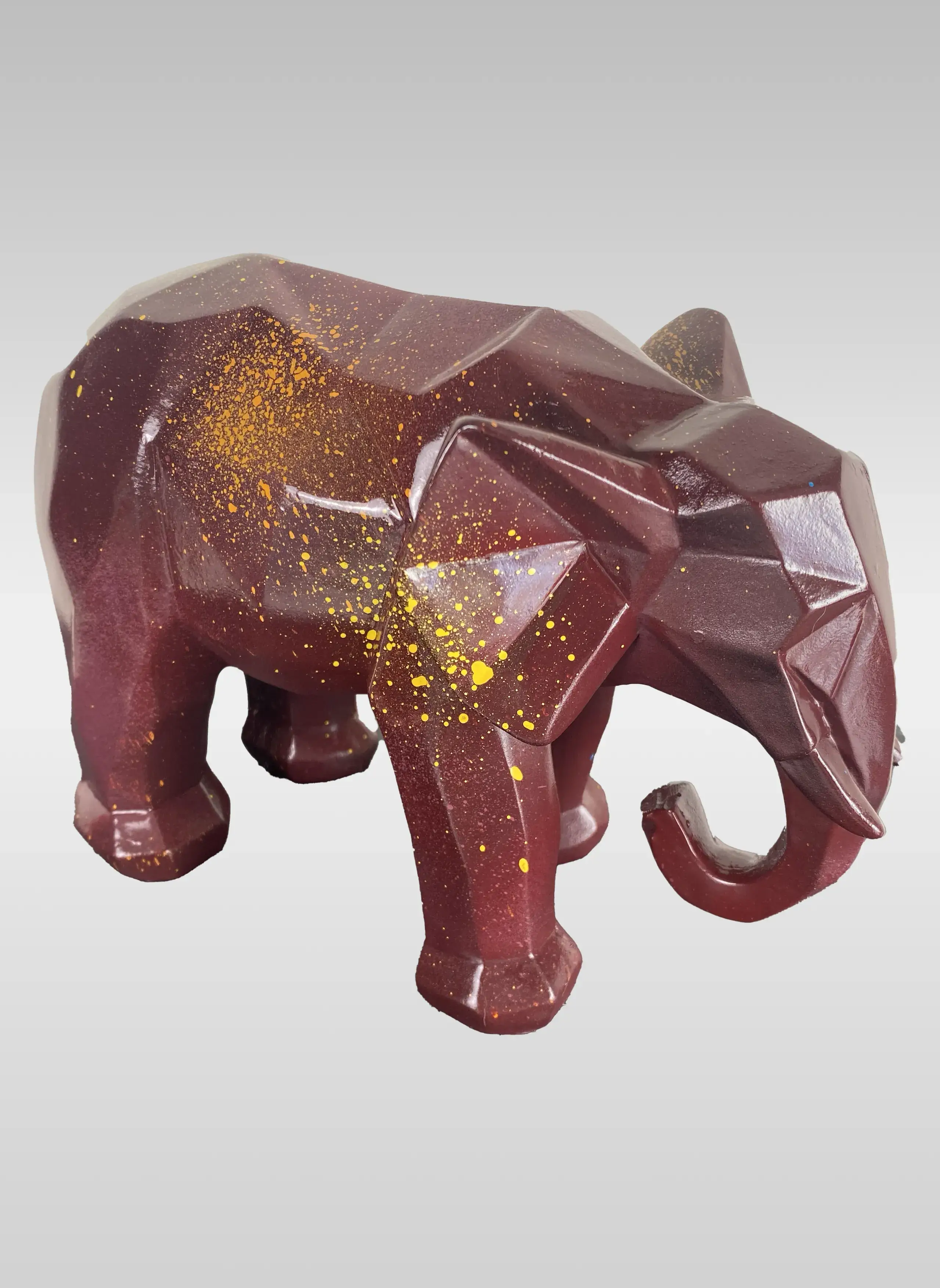 Statue éléphant colorée - Burgundy Elephant